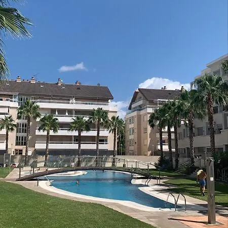 Fabulous With Large Pool Near Beach *
